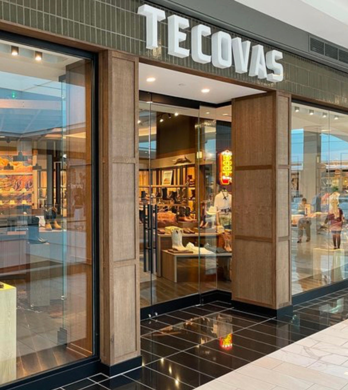 Tecovas - King of Prussia
