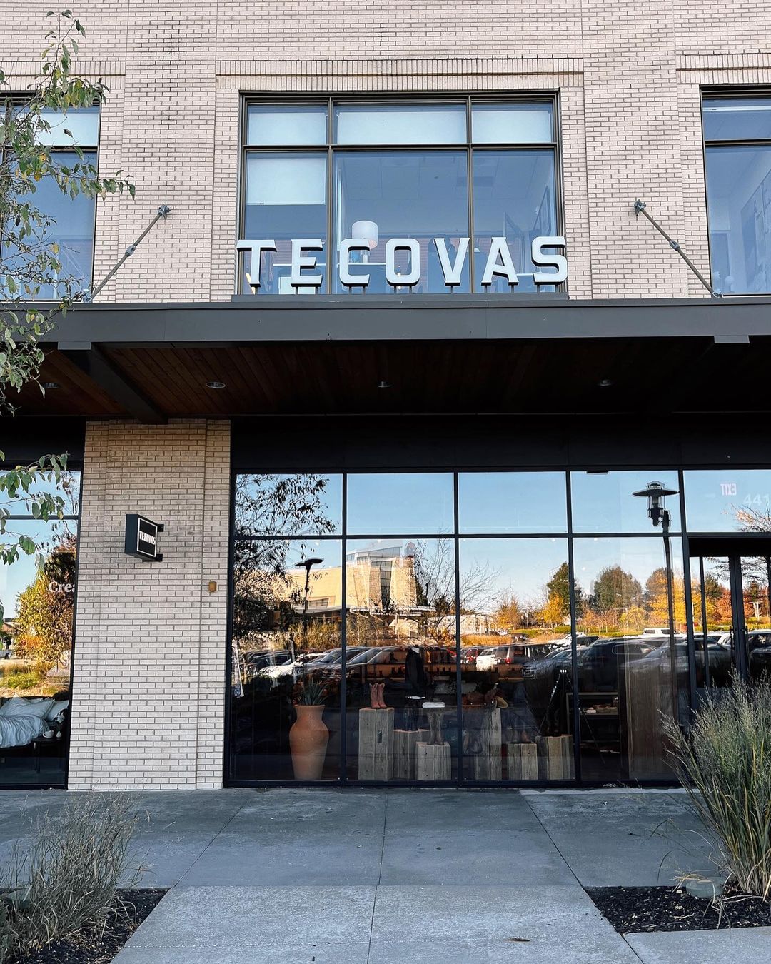 Tecovas - Town Center Crossing - Sourced: Craft Cocktails Delivered